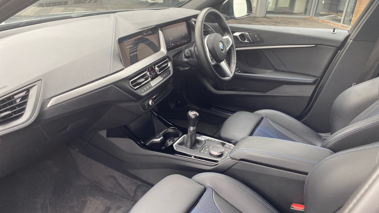 BMW 1 Series 118i [136] M Sport 5dr [Live Cockpit Professional] Petrol Hatchback
